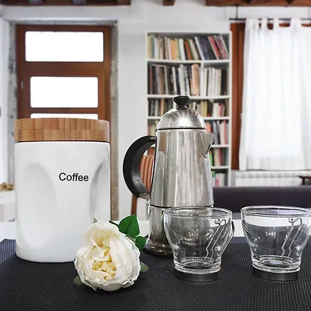 Apartamento Comodo *